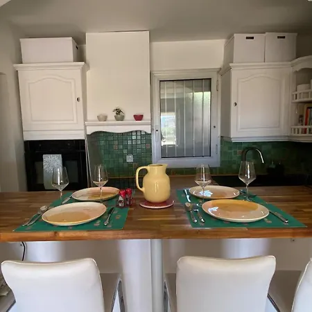 Apartamento Cocon élégant Avec Balcon Ensoleillé Proche Antibes