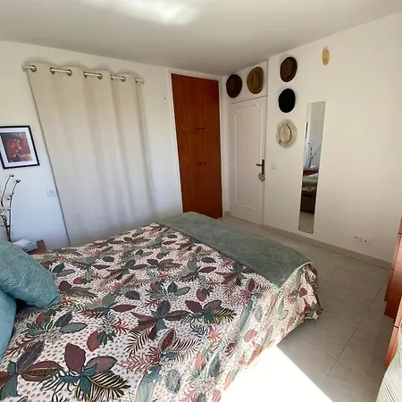 Apartamento Cocon élégant Avec Balcon Ensoleillé Proche Antibes