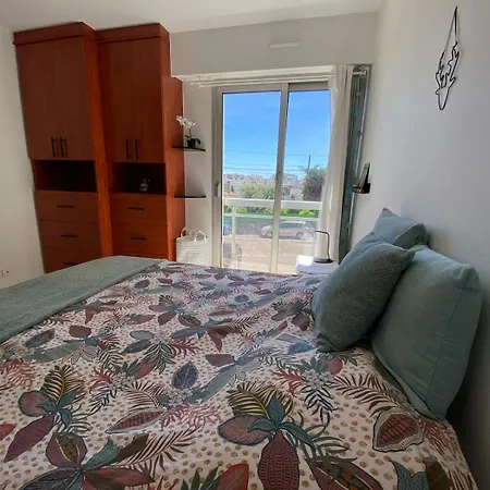 Cocon élégant Avec Balcon Ensoleillé Proche Apartamento